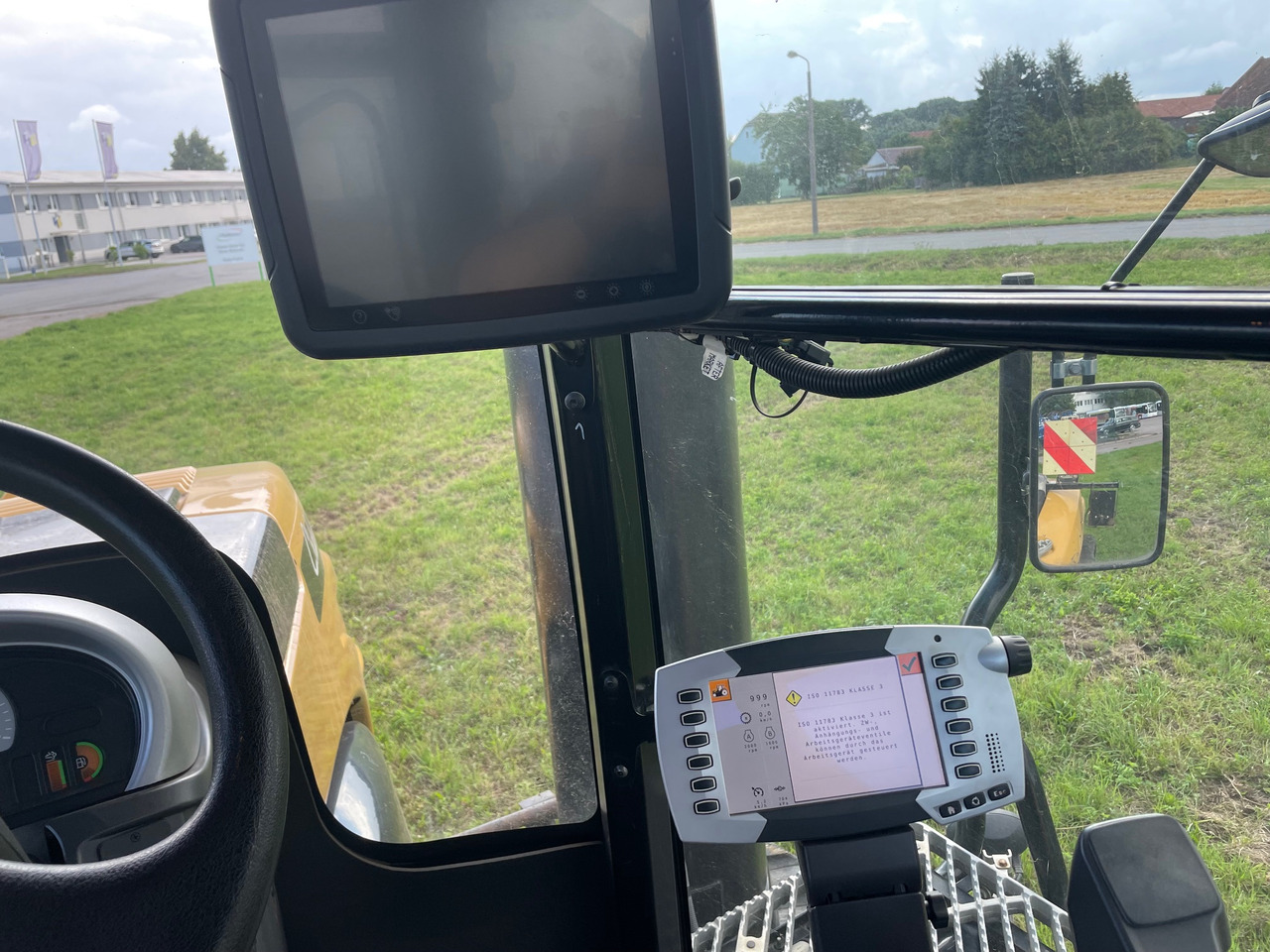 Challenger MT 875 E - Трактор: фото 3 Challenger MT 875 E - Трактор: фото 3