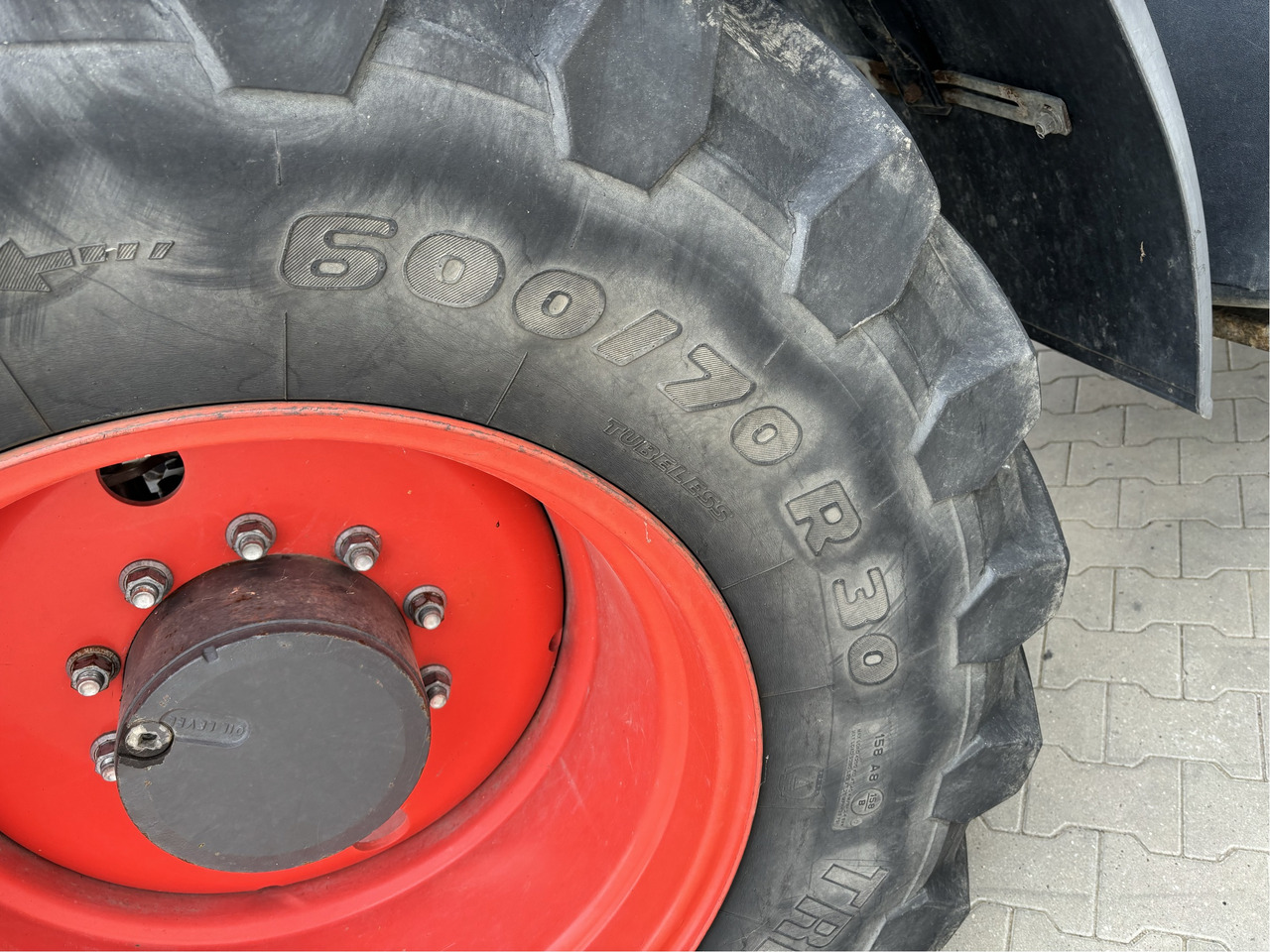 Claas Axion 850 Hexa-Shift - Трактор: фото 4 Claas Axion 850 Hexa-Shift - Трактор: фото 4