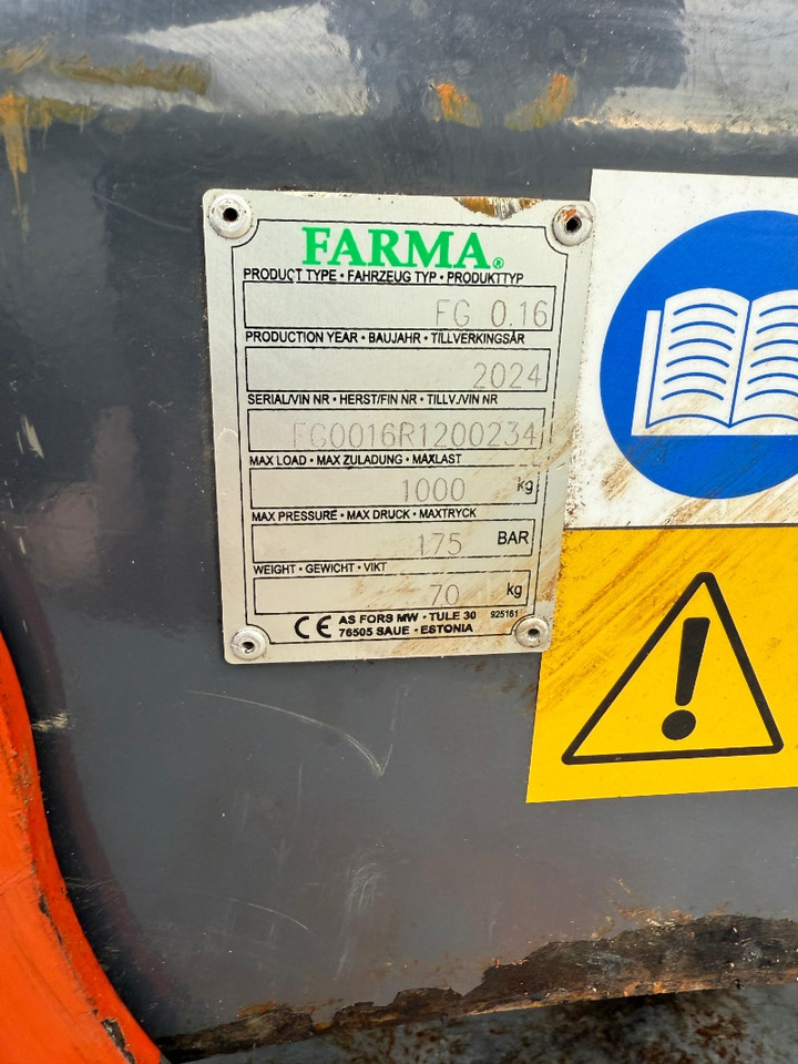 Farma Rückeanhänger mit Kran - Лесной прицеп: фото 2 Farma Rückeanhänger mit Kran - Лесной прицеп: фото 2