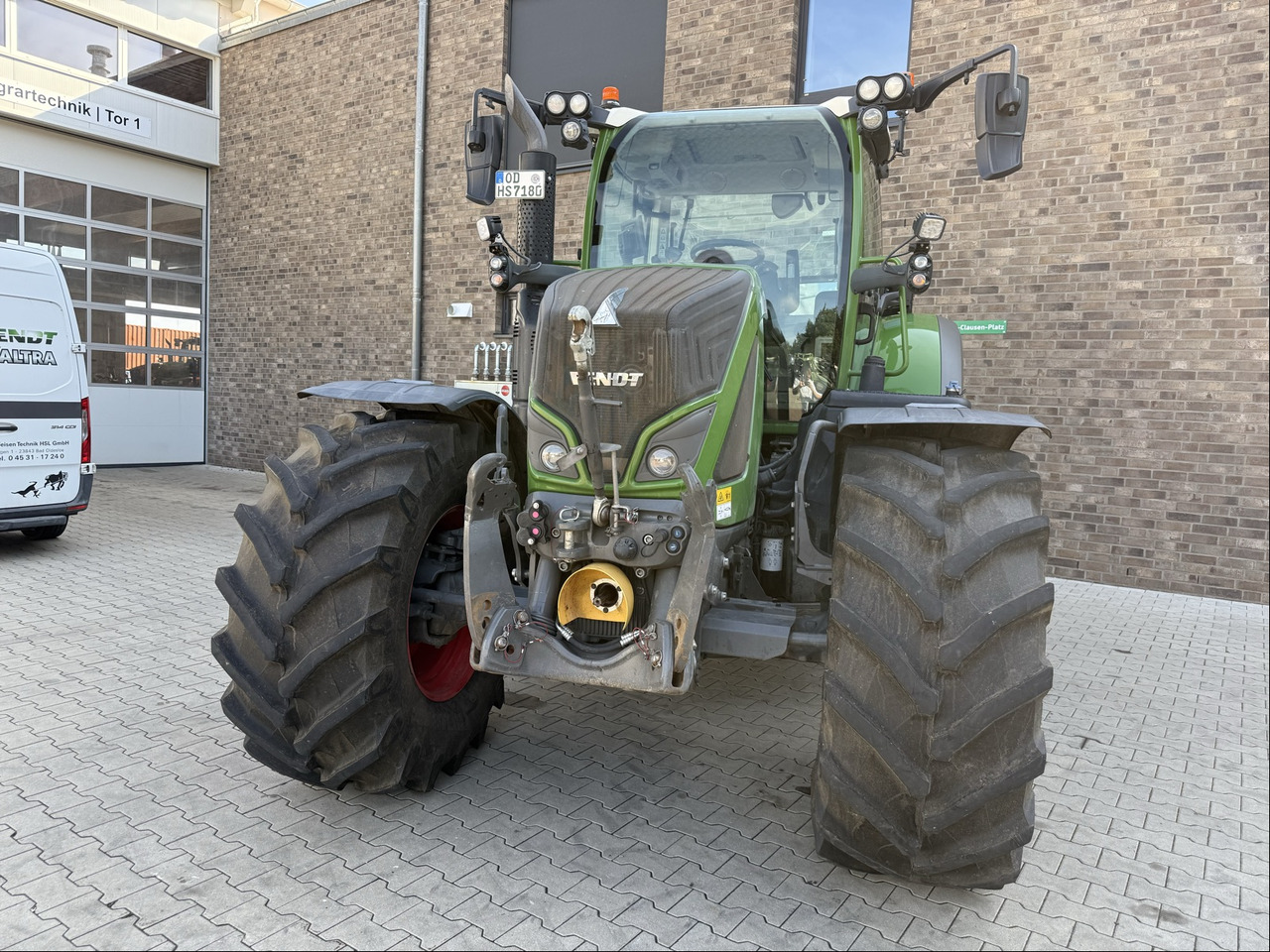 Fendt 718 Vario Gen6 PowerPlus - Трактор: фото 4 Fendt 718 Vario Gen6 PowerPlus - Трактор: фото 4
