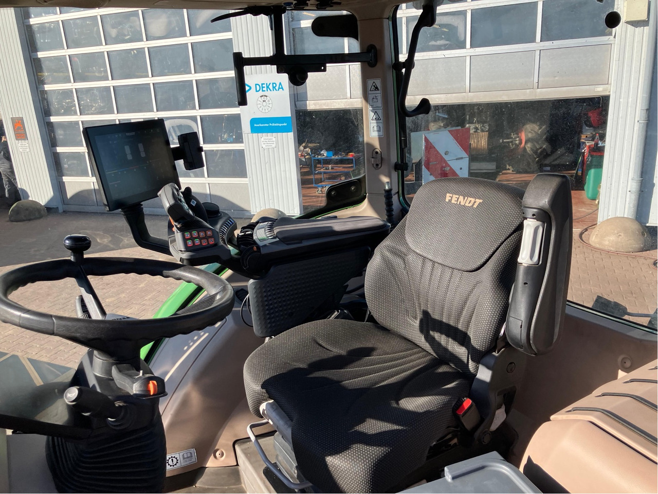 Fendt 718 Vario Gen6 ProfiPlus - Трактор: фото 3 Fendt 718 Vario Gen6 ProfiPlus - Трактор: фото 3