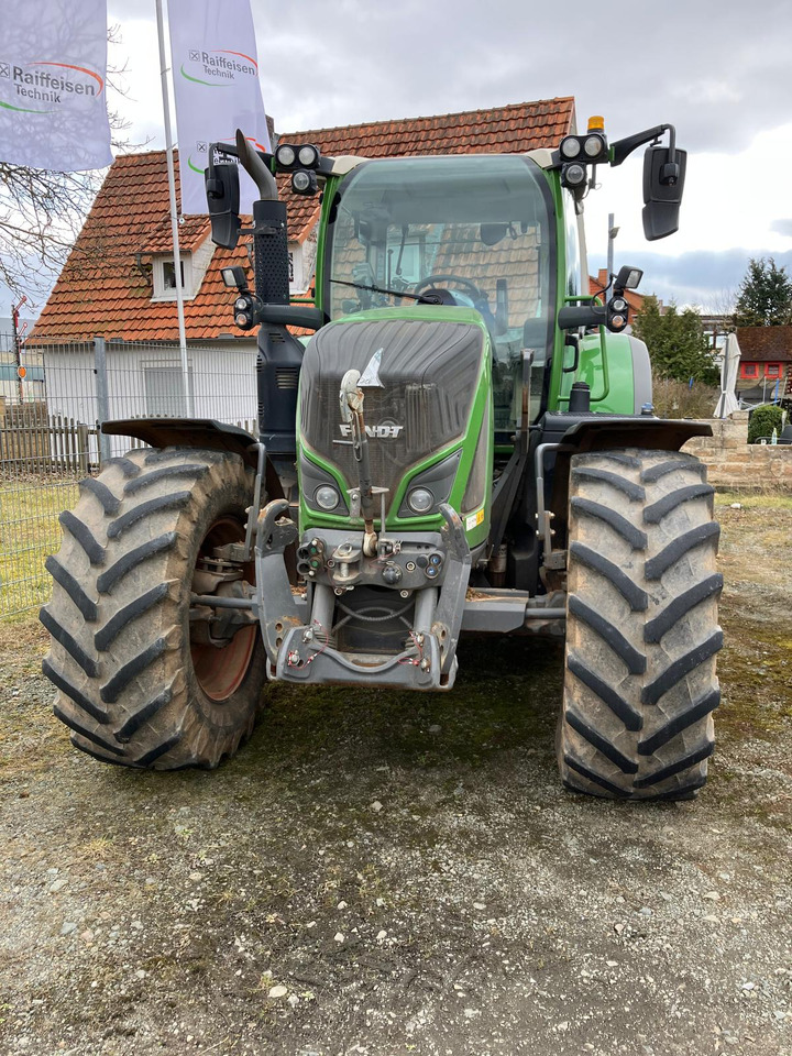 Fendt 718 Vario S4 Power - Трактор: фото 4 Fendt 718 Vario S4 Power - Трактор: фото 4