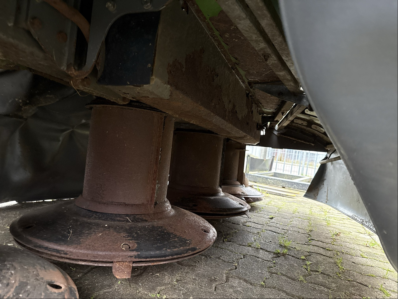 Fendt Frontmähwerk Cutter 2940 FPV - Косилка: фото 4 Fendt Frontmähwerk Cutter 2940 FPV - Косилка: фото 4