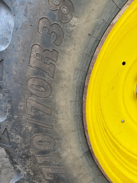 John Deere 6210 R - Трактор: фото 5 John Deere 6210 R - Трактор: фото 5