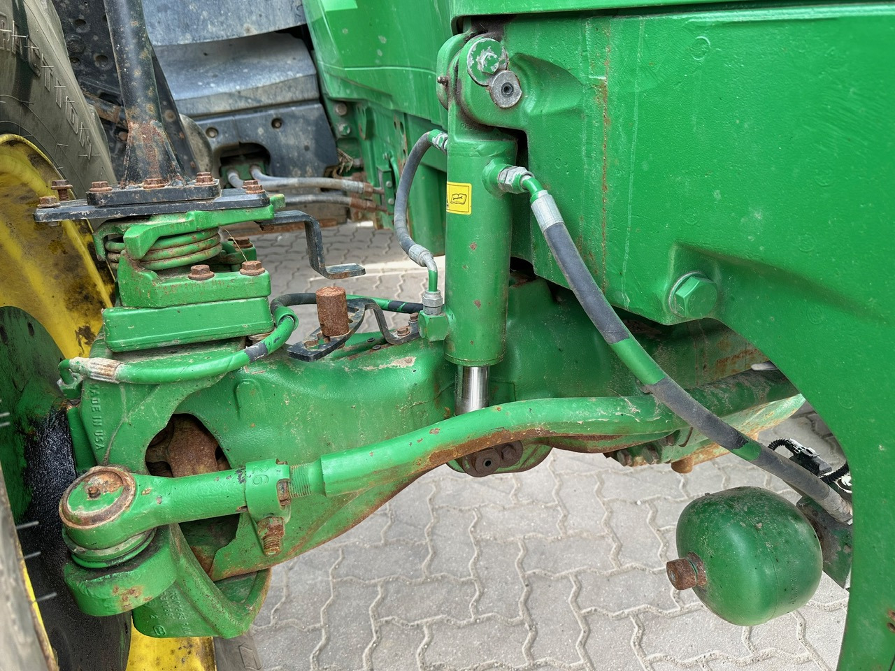 John Deere 7230R - Трактор: фото 4 John Deere 7230R - Трактор: фото 4