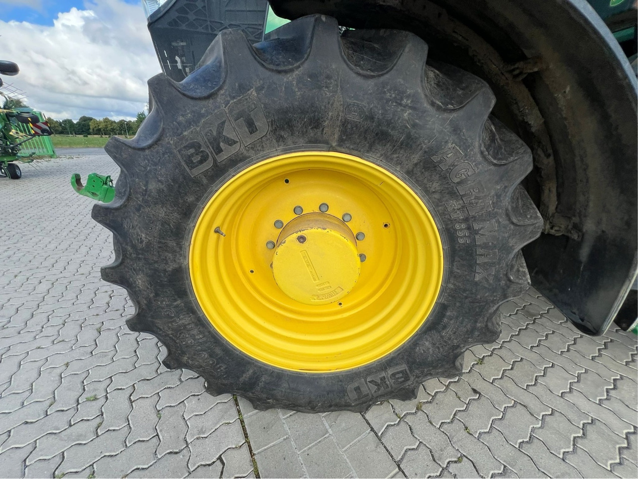John Deere 7310 R - Трактор: фото 4 John Deere 7310 R - Трактор: фото 4
