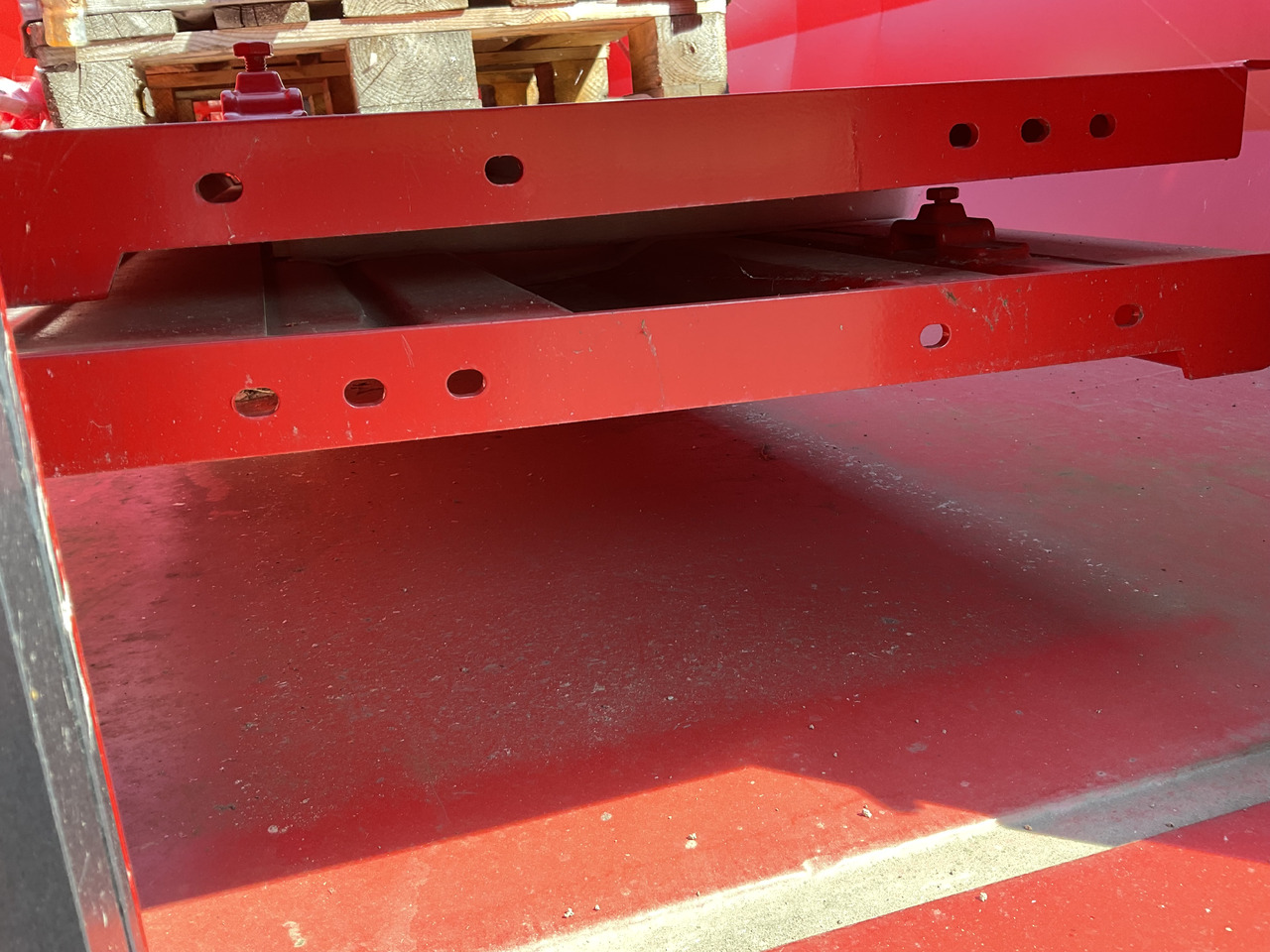 Krampe Big Body 540 Carrier - Самосвал: фото 3 Krampe Big Body 540 Carrier - Самосвал: фото 3