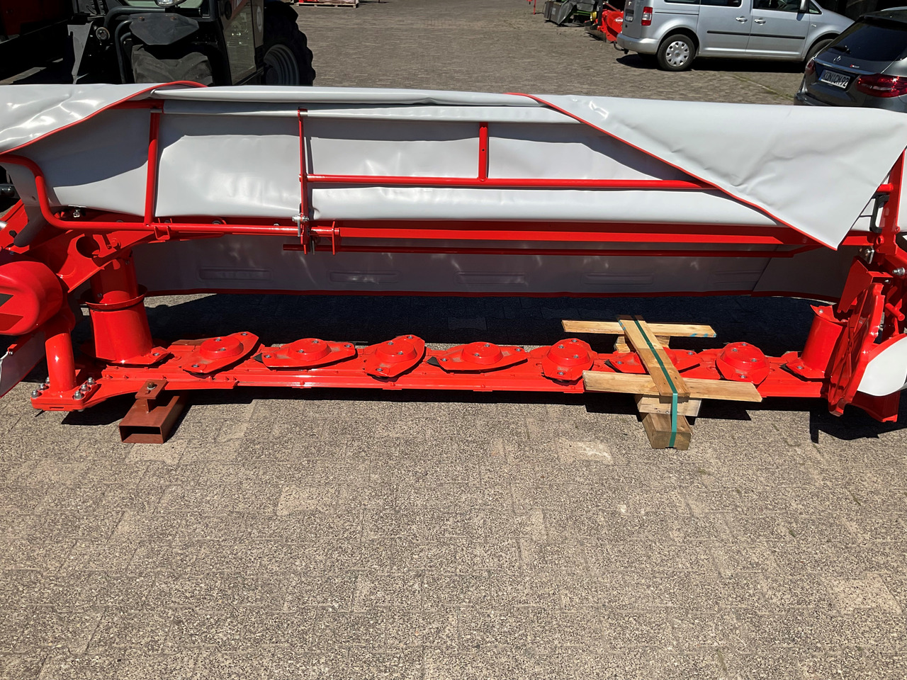 Kuhn GMD 355-FF Scheibenmähwerke - Косилка: фото 4 Kuhn GMD 355-FF Scheibenmähwerke - Косилка: фото 4