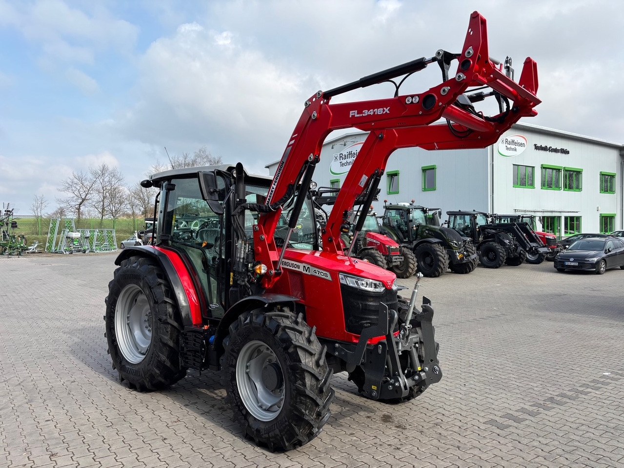 Трактор Massey Ferguson 4708 M Cab: фото 8
