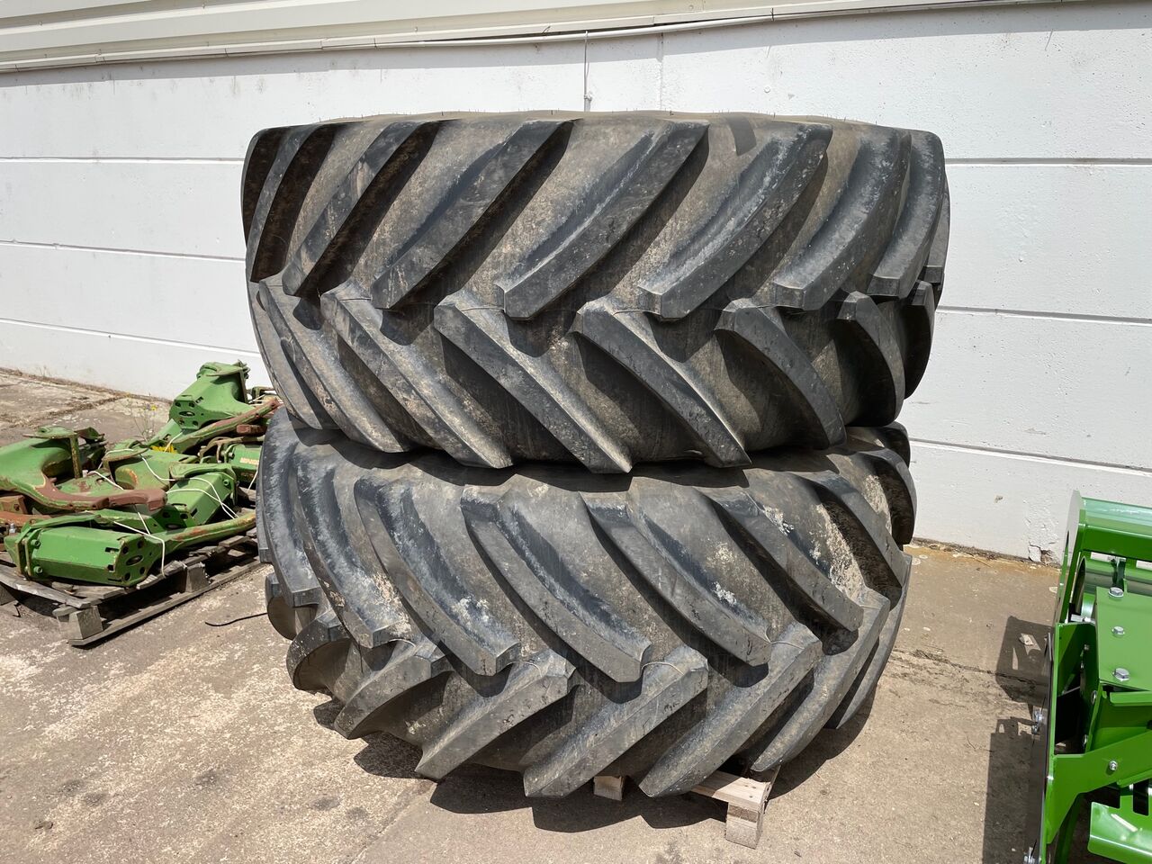 Michelin Räder 2x800 2x650 - Шины и диски: фото 2 Michelin Räder 2x800 2x650 - Шины и диски: фото 2