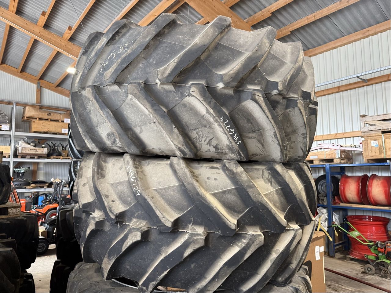 Trelleborg 2x Decke 710/60 R34 - Шины и диски: фото 2 Trelleborg 2x Decke 710/60 R34 - Шины и диски: фото 2