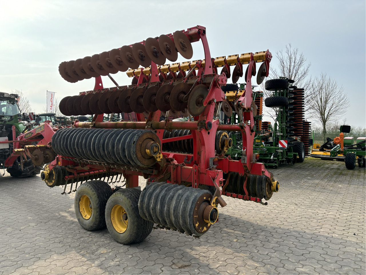 Väderstad Carrier CR 820 - Дисковая борона: фото 5 Väderstad Carrier CR 820 - Дисковая борона: фото 5