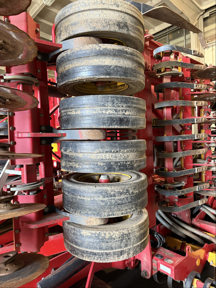 Väderstad Rapid A600S - Сеялка: фото 4 Väderstad Rapid A600S - Сеялка: фото 4