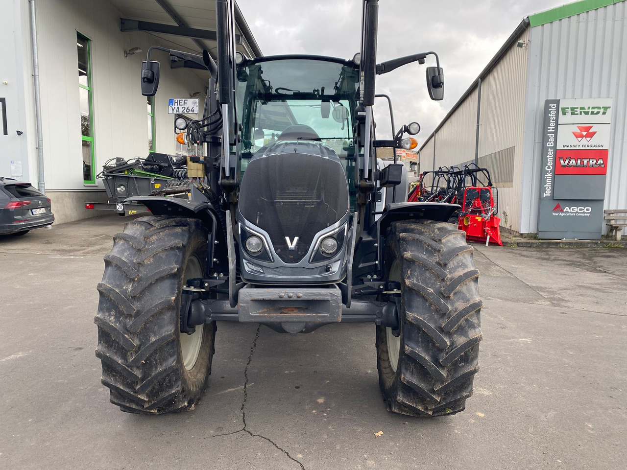 Valtra A 104 MH4 - Трактор: фото 4 Valtra A 104 MH4 - Трактор: фото 4