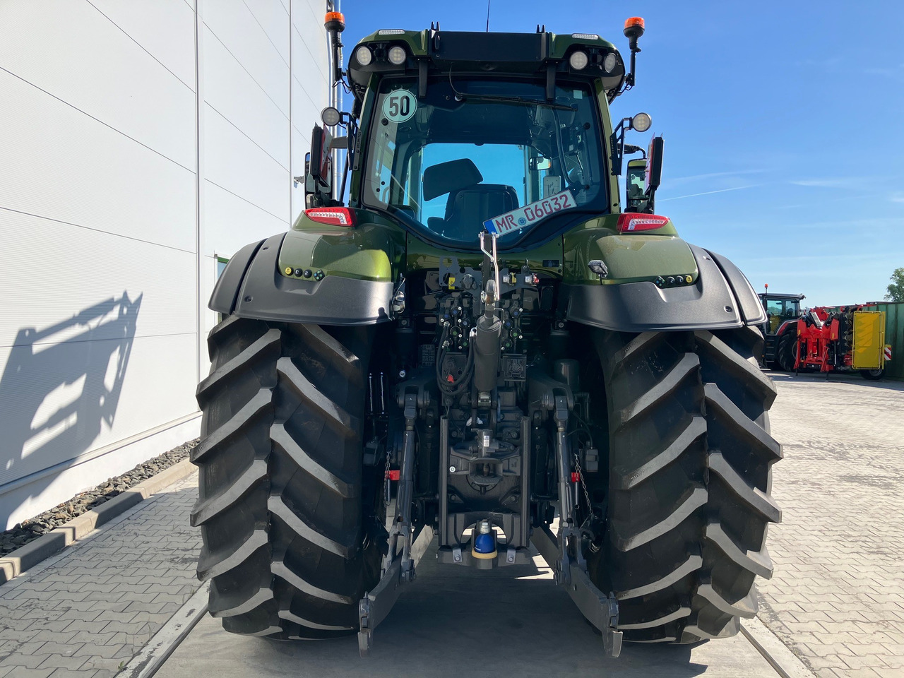 Valtra Q285 - Трактор: фото 3 Valtra Q285 - Трактор: фото 3