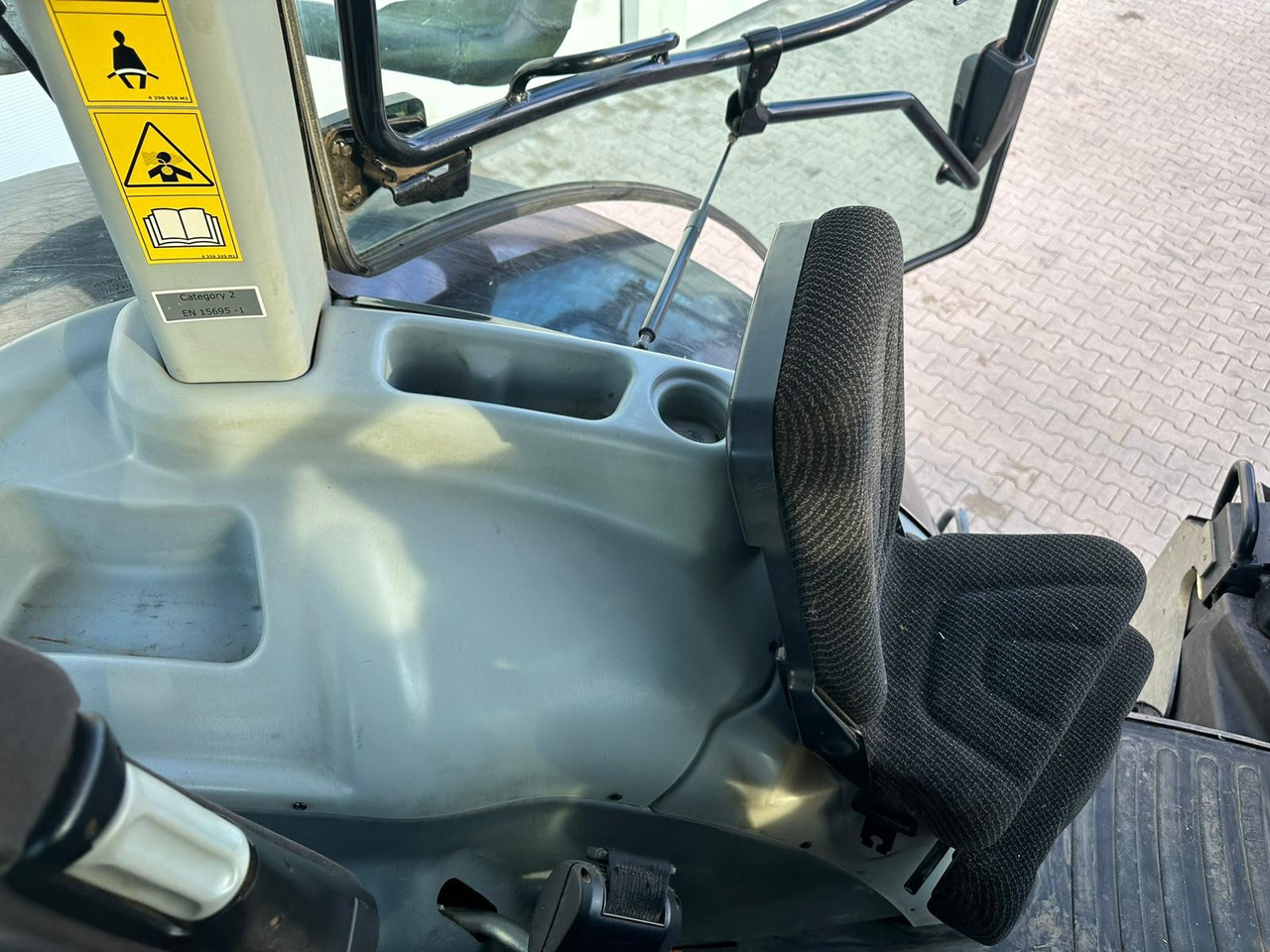 Трактор Valtra S 374: фото 14