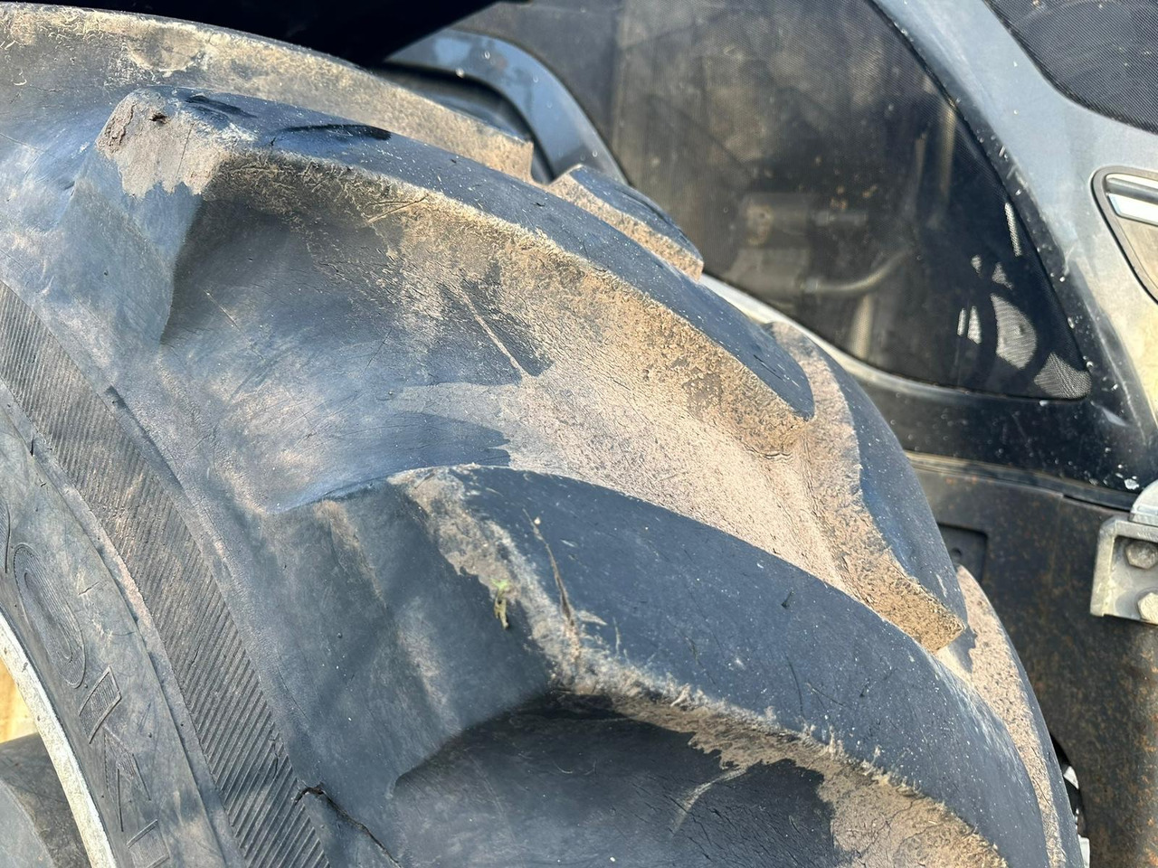 Трактор Valtra S 374: фото 11