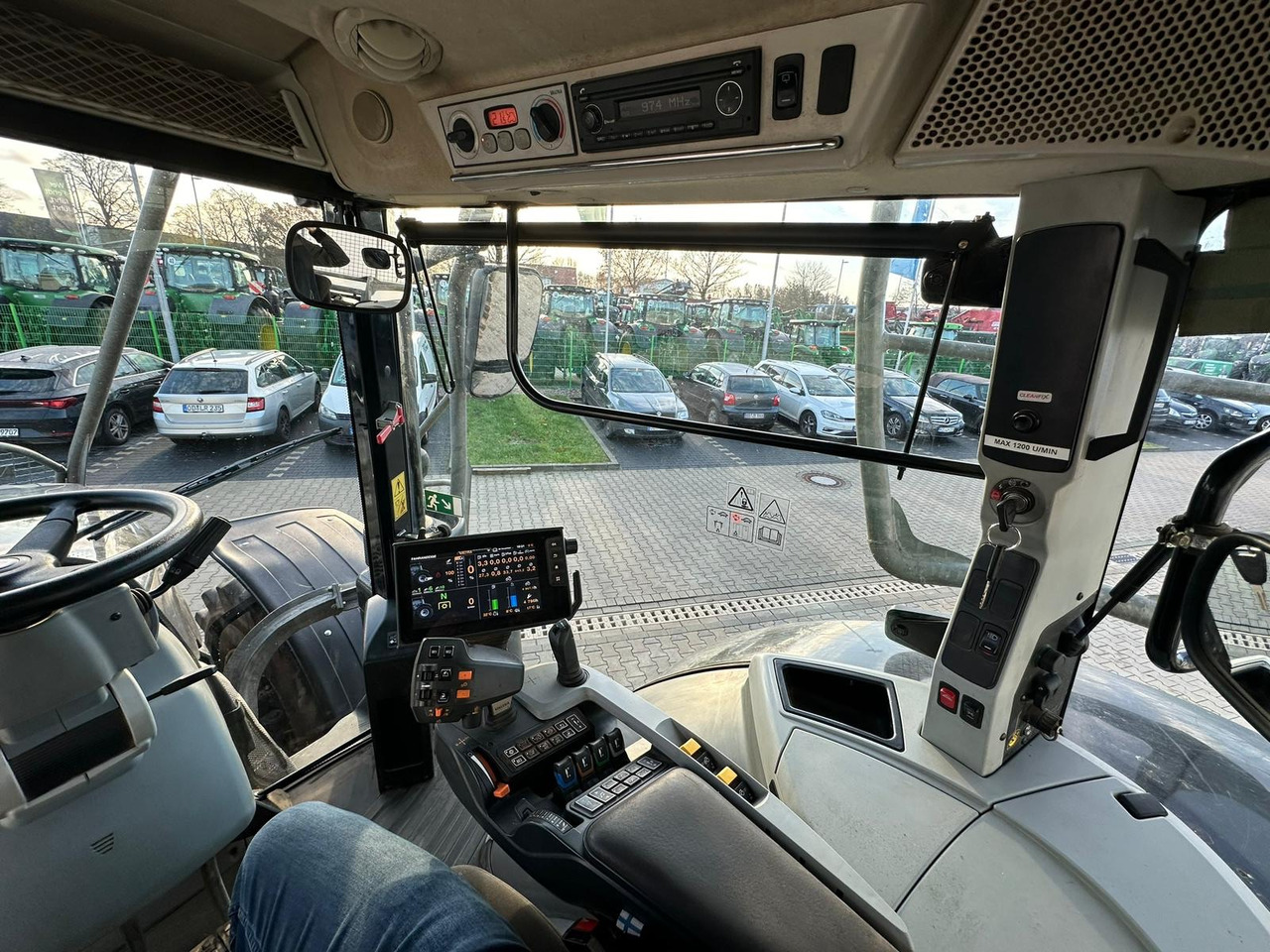 Трактор Valtra S 374: фото 15