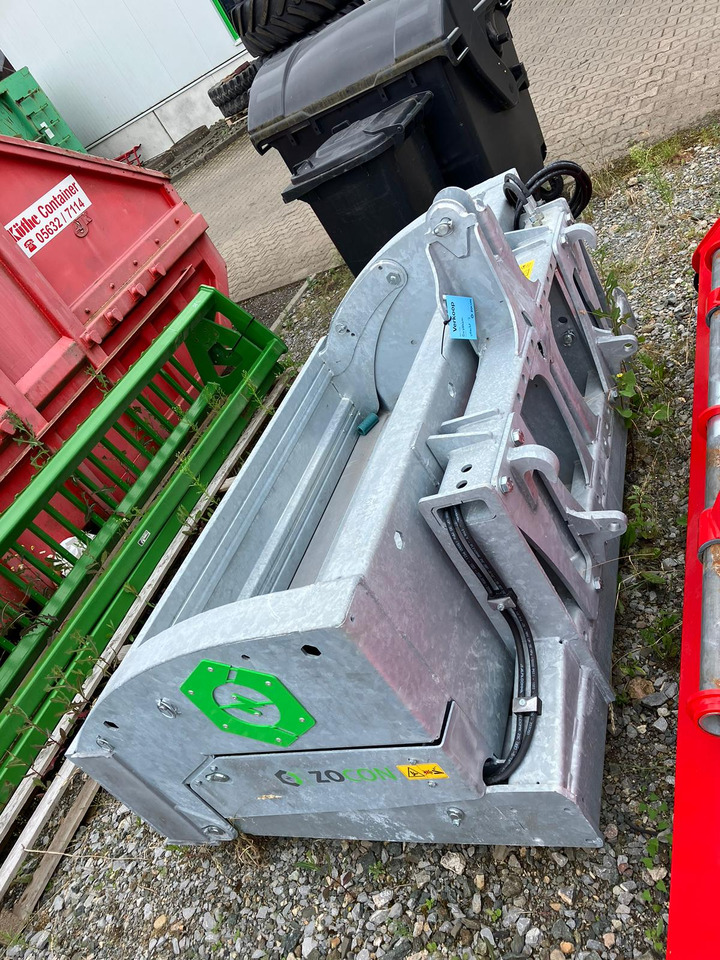 Zocon Hochkippschaufel 200 - Фронтальный погрузчик для трактора: фото 1 Zocon Hochkippschaufel 200 - Фронтальный погрузчик для трактора: фото 1