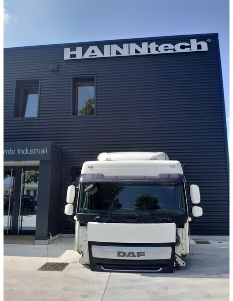DAF XF 106 SPACE CAB SC - Кабина и интерьер для Грузовиков: фото 1 DAF XF 106 SPACE CAB SC - Кабина и интерьер для Грузовиков: фото 1