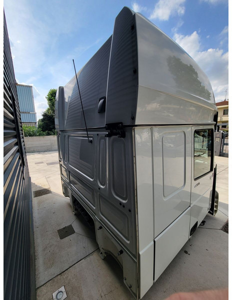 Кабина и интерьер для Грузовиков DAF XF106: фото 8