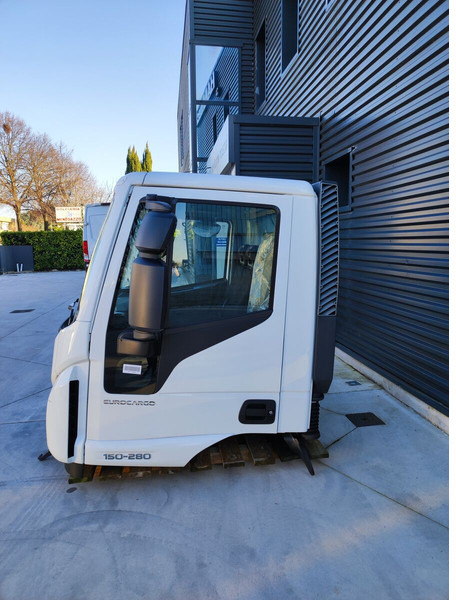 Iveco Day Cab - Кабина и интерьер для Грузовиков: фото 5 Iveco Day Cab - Кабина и интерьер для Грузовиков: фото 5