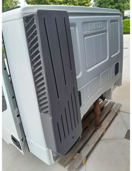 Новый Кабина и интерьер для Грузовиков Iveco Euro 6: фото 8