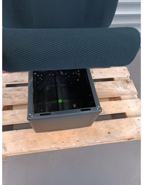 MAN TGX TGS - Сиденье для Грузовиков: фото 4 MAN TGX TGS - Сиденье для Грузовиков: фото 4