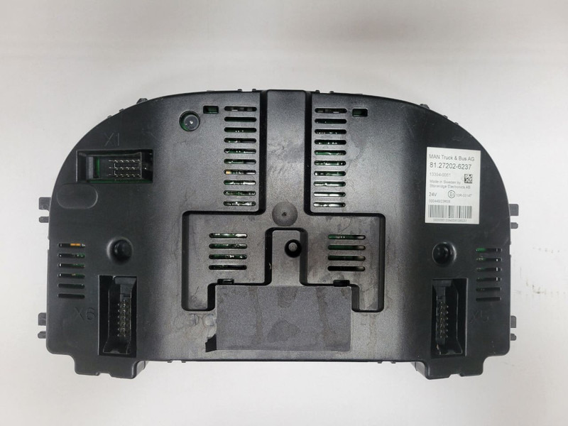 MAN TGX TGS - Приборная панель для Грузовиков: фото 2 MAN TGX TGS - Приборная панель для Грузовиков: фото 2