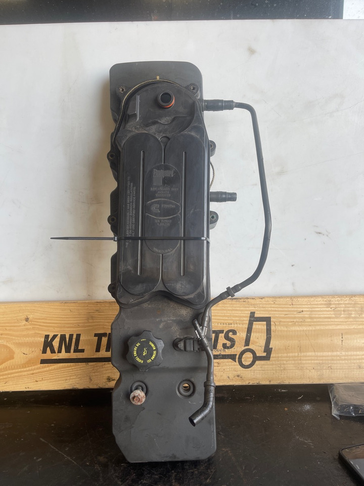 CUMMINS ENGINE COVER 5284306 5284305 - Двигатель и запчасти для Грузовиков: фото 1 CUMMINS ENGINE COVER 5284306 5284305 - Двигатель и запчасти для Грузовиков: фото 1