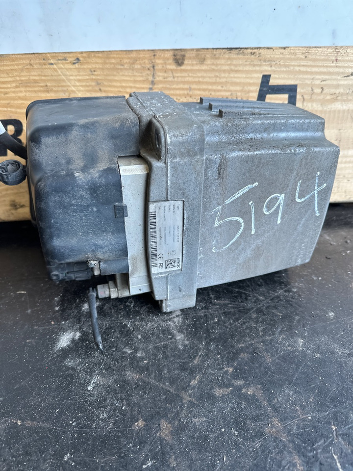 MAN ADBLUE PUMPE 81.15403-6138 - Подготовка топлива для Грузовиков: фото 1 MAN ADBLUE PUMPE 81.15403-6138 - Подготовка топлива для Грузовиков: фото 1