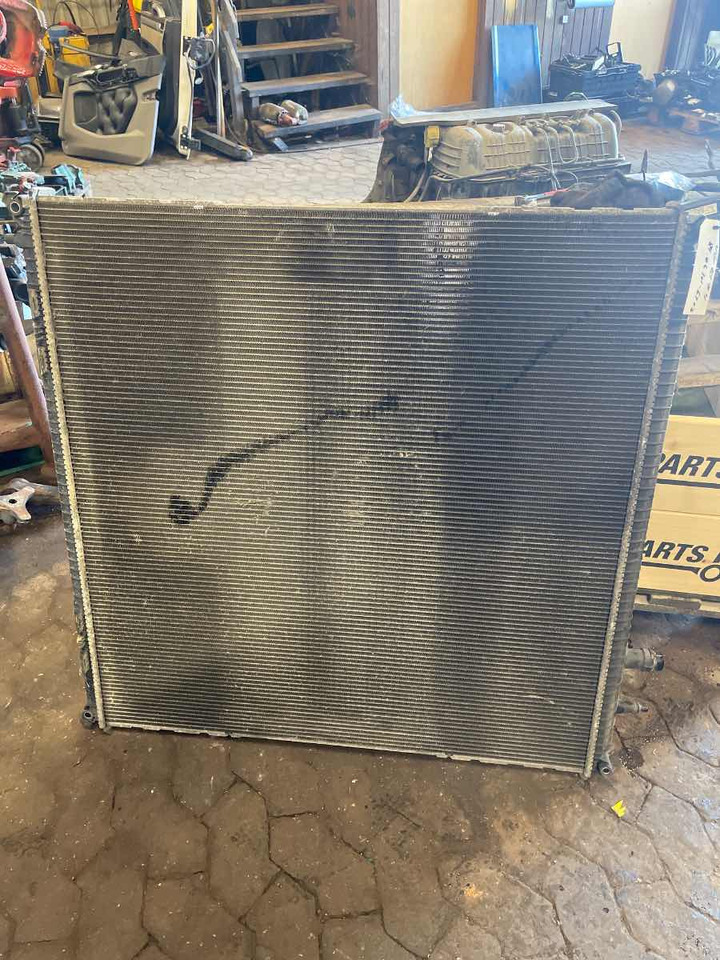 MAN COOLER 81.06101-6792 - Система охлаждения для Грузовиков: фото 1 MAN COOLER 81.06101-6792 - Система охлаждения для Грузовиков: фото 1