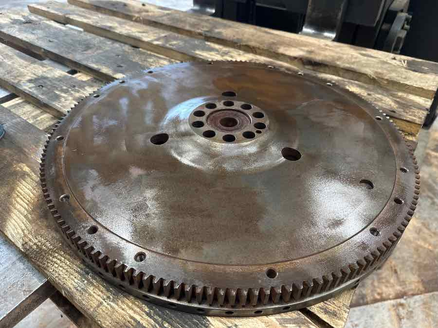 MAN FLYWHEEL 51.02301-6132 - Двигатель и запчасти для Грузовиков: фото 1 MAN FLYWHEEL 51.02301-6132 - Двигатель и запчасти для Грузовиков: фото 1