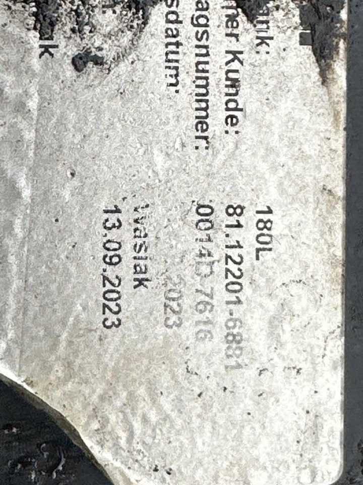 MAN FUEL TANK 81.12201-6881 - Подготовка топлива для Грузовиков: фото 3 MAN FUEL TANK 81.12201-6881 - Подготовка топлива для Грузовиков: фото 3