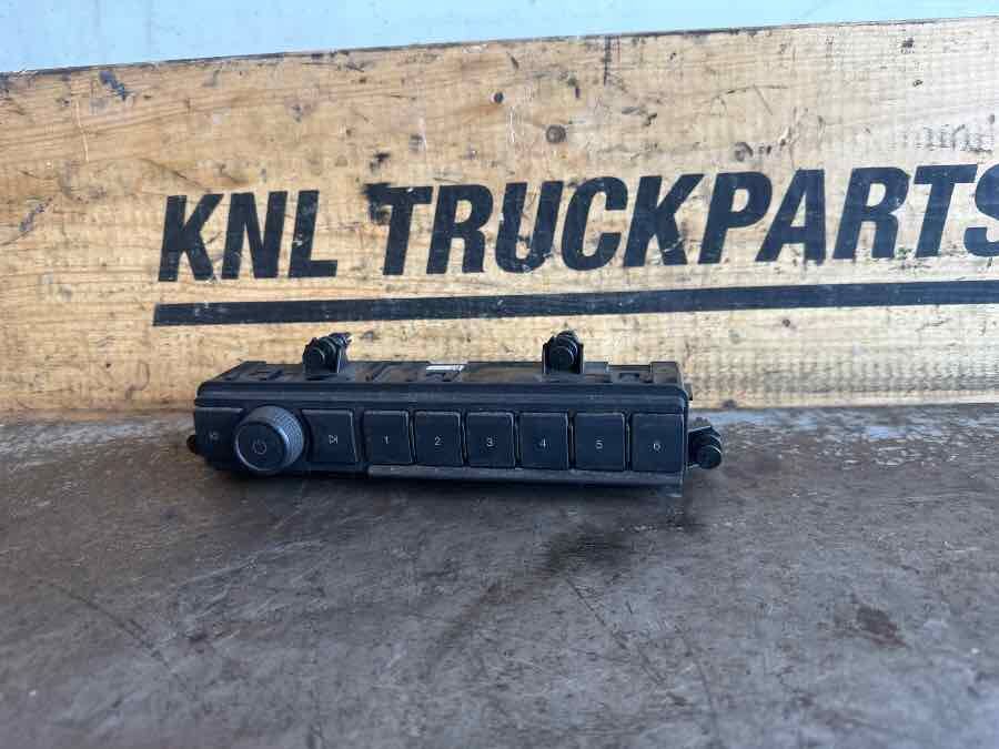 MAN RADIO MODULE 81.28163-6013 - Кабина и интерьер для Грузовиков: фото 1 MAN RADIO MODULE 81.28163-6013 - Кабина и интерьер для Грузовиков: фото 1