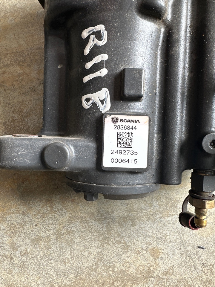 SCANIA HIGH PRESSURE PUMP 2527610 - Подготовка топлива для Грузовиков: фото 2 SCANIA HIGH PRESSURE PUMP 2527610 - Подготовка топлива для Грузовиков: фото 2
