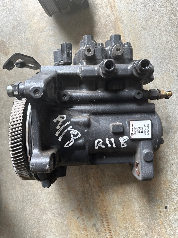 SCANIA HIGH PRESSURE PUMP 2527610 - Подготовка топлива для Грузовиков: фото 1 SCANIA HIGH PRESSURE PUMP 2527610 - Подготовка топлива для Грузовиков: фото 1