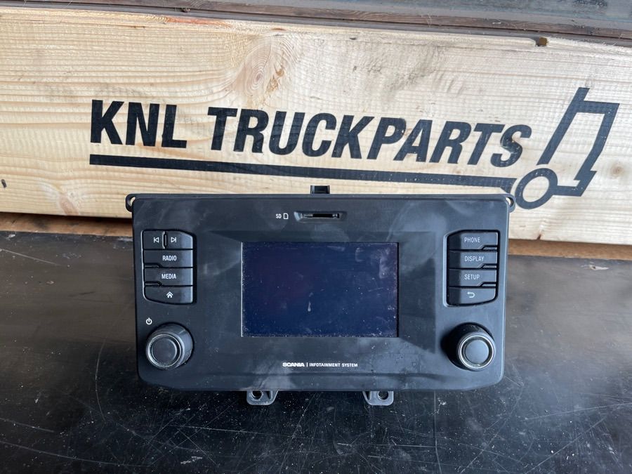 SCANIA RADIO / NAVI AUS 2583775 - Электрическая система для Грузовиков: фото 1 SCANIA RADIO / NAVI AUS 2583775 - Электрическая система для Грузовиков: фото 1