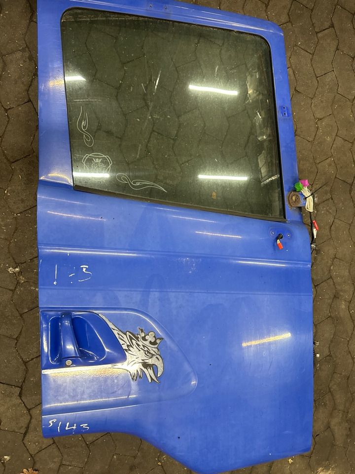 SCANIA RIGHT DOOR 1476535 - Кабина и интерьер для Грузовиков: фото 2 SCANIA RIGHT DOOR 1476535 - Кабина и интерьер для Грузовиков: фото 2
