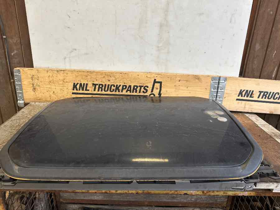 SCANIA SUN ROOF HATCH 2532780 - Кабина и интерьер для Грузовиков: фото 1 SCANIA SUN ROOF HATCH 2532780 - Кабина и интерьер для Грузовиков: фото 1