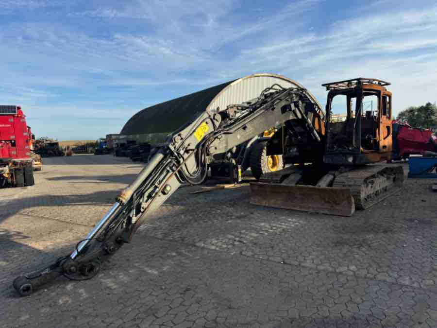 VOLVO CONSTRUCTION EXCAVATOR ECR145 ** FOR PARTS ** - Гусеничный экскаватор: фото 4 VOLVO CONSTRUCTION EXCAVATOR ECR145 ** FOR PARTS ** - Гусеничный экскаватор: фото 4