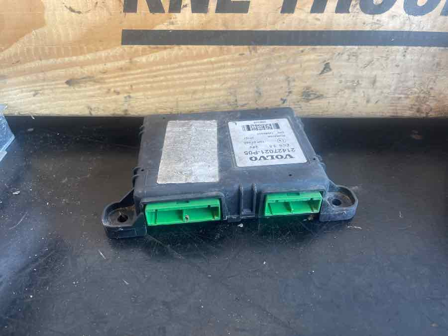 VOLVO ECU 21427021 P05 - Электрическая система для Грузовиков: фото 1 VOLVO ECU 21427021 P05 - Электрическая система для Грузовиков: фото 1