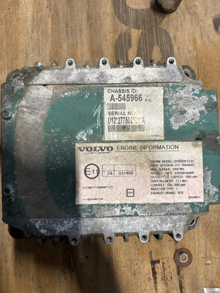 VOLVO ECU 3161962 P09 - Электрическая система для Грузовиков: фото 2 VOLVO ECU 3161962 P09 - Электрическая система для Грузовиков: фото 2