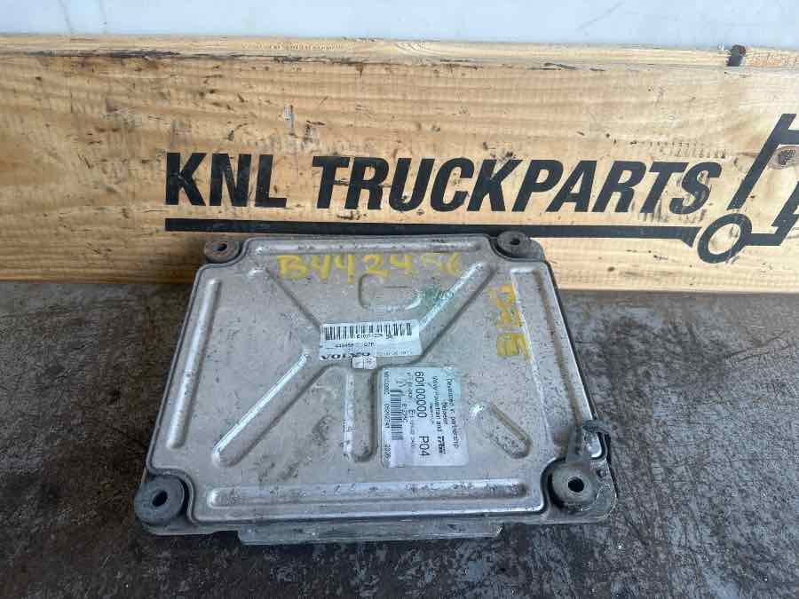 VOLVO ECU 60100000 P04 - Электрическая система для Грузовиков: фото 2 VOLVO ECU 60100000 P04 - Электрическая система для Грузовиков: фото 2