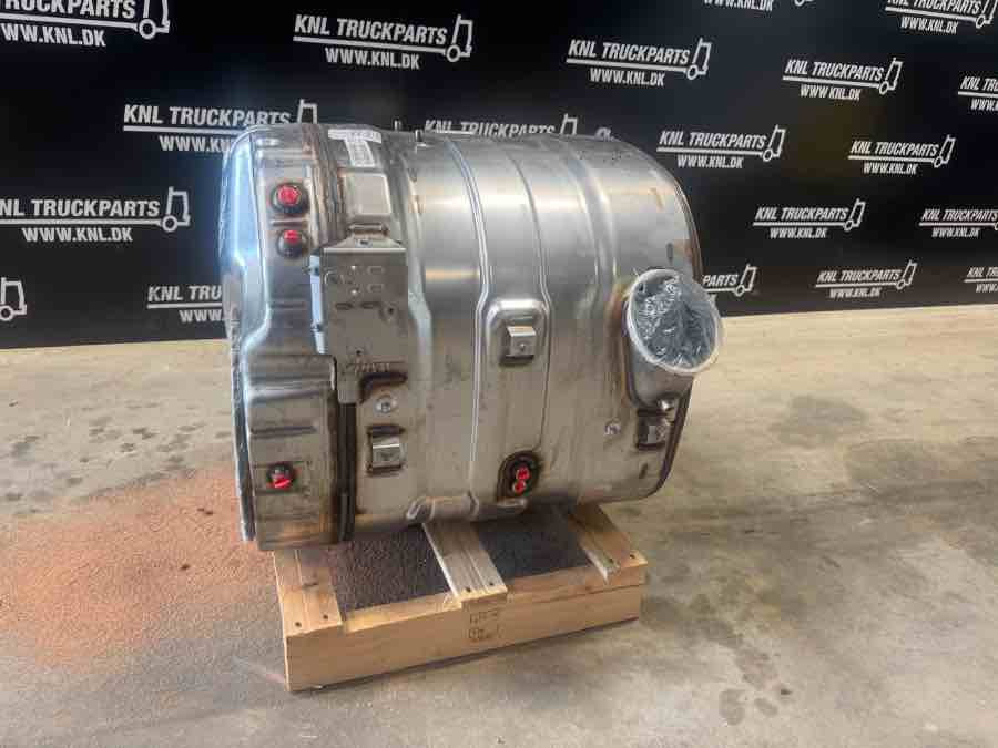 VOLVO EXHAUST 24617946 - Глушитель/ Выхлопная система для Грузовиков: фото 5 VOLVO EXHAUST 24617946 - Глушитель/ Выхлопная система для Грузовиков: фото 5