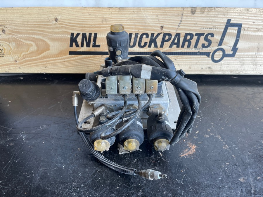 VOLVO HEATING VALVE 22359423 - Тормозной клапан для Грузовиков: фото 3 VOLVO HEATING VALVE 22359423 - Тормозной клапан для Грузовиков: фото 3