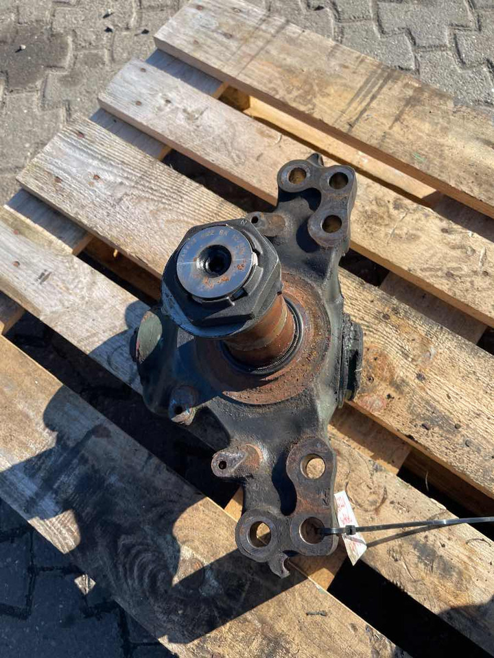 VOLVO STEERING KNUCKLE 22848434 - Поворотный кулак для Грузовиков: фото 1 VOLVO STEERING KNUCKLE 22848434 - Поворотный кулак для Грузовиков: фото 1