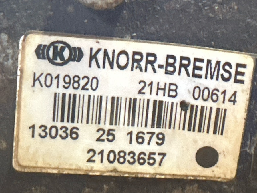 VOLVO VALVE 21083657 - Тормозной клапан для Грузовиков: фото 1 VOLVO VALVE 21083657 - Тормозной клапан для Грузовиков: фото 1