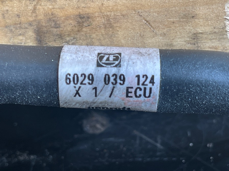 ZF POWER CABEL EST 6029039124 - Кабели/ Провода для Грузовиков: фото 2 ZF POWER CABEL EST 6029039124 - Кабели/ Провода для Грузовиков: фото 2