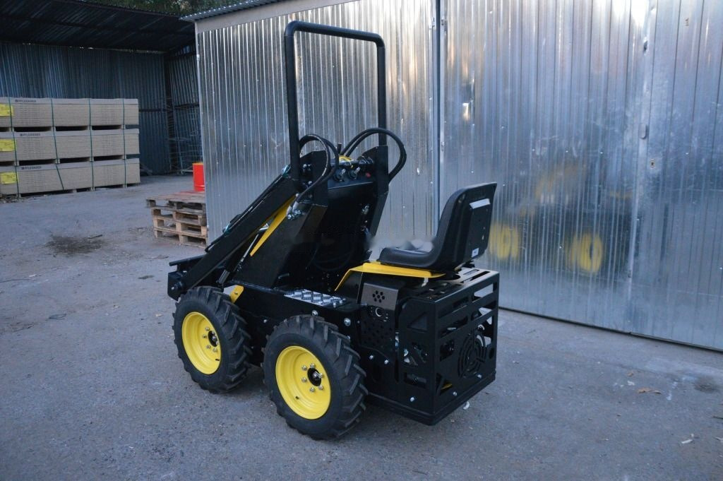Новый Мини-погрузчик с бортовым поворотом Tur Poland Radlader Mini loader Mini Hoflader N 520: фото 8